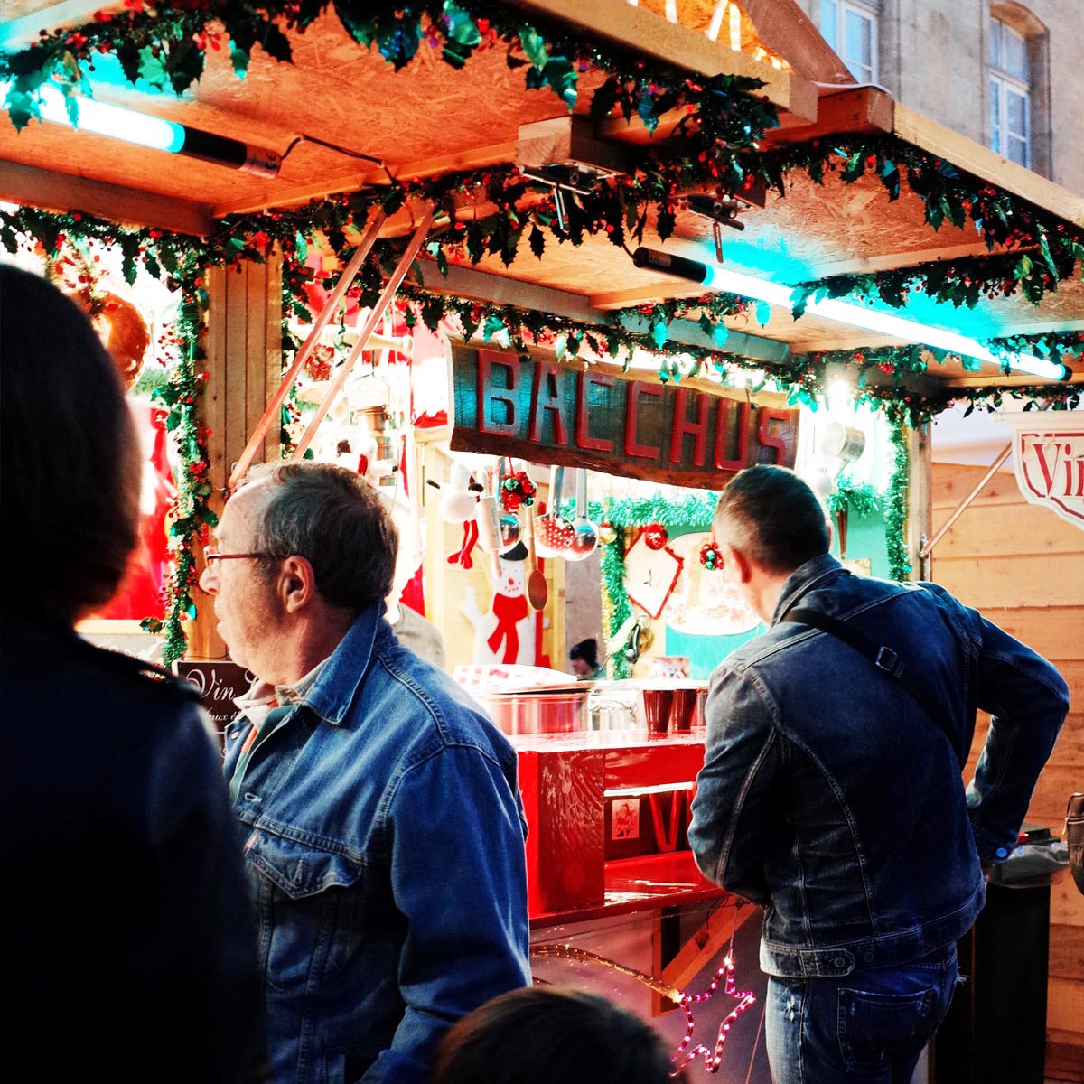 Marché nocturne du cours Mirabeau